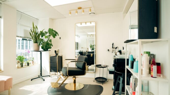 Biro hair studio North York Toronto Interior